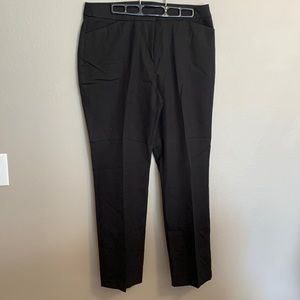 🌺🌺🌺LIKE NEW!! Chico’s black pants. SZ 1.5 short